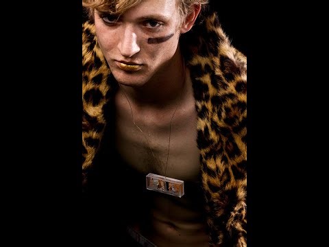 Living Threasures Accesssories