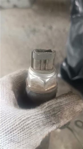 fuel fressure regulator commoreal