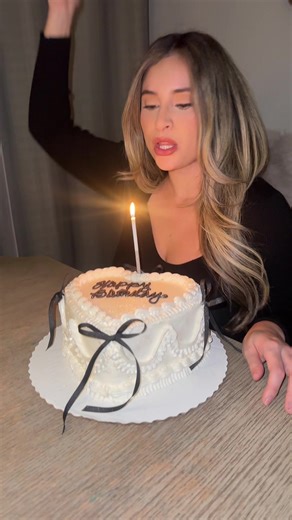 Celebrating 32 Years Like Carrie Bradshaw