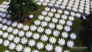 WHITE PALACE LUÔN SẴN SÀNG PHỤC VỤ TẠI BẤT CỨ NƠI NÀO BẠN MONG MUỐN! Hãy chia sẻ với chúng tôi bất cứ địa điểm nào phù hợp với sự kiện của bạn. Với kinh nghiệm dày dặn, White Palace luôn sẵn sàng phục vụ và tư vấn một dịch vụ trọn gói hoàn hảo nhất từ ẩm thực, trang trí.. .theo tất cả những yêu cầu của bạn! _ Video bên dưới là sự kiện Ngày hội nhân viên & kỷ niệm 20 năm thành lập của công ty Friesland Campina với tổng số lượng 3,000 người. Dịch vụ Catering của White Palace đã phục vụ ẩm thực & s