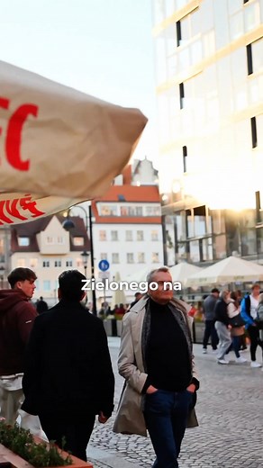 Najlepsze plany na weekend? ✨ Odwiedź Delmonico 🥩🥂 Rezerwacje: ☎️ 48 533 318 067 👨‍💻 www.delmonico.pl | Delmonico Steakhouse