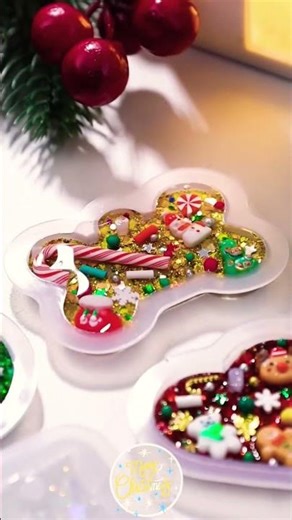 DIY UV Resin Keychain Tutorial | Christmas Gift Ideas 2025 #christmas #art #diy #resinart