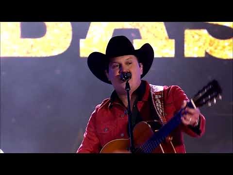 Jon Pardi Performs "Tequila Little Time" (New Year's Eve 2021)