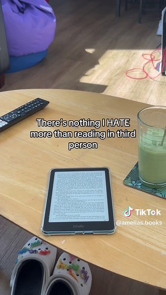 amelias.books on TikTok