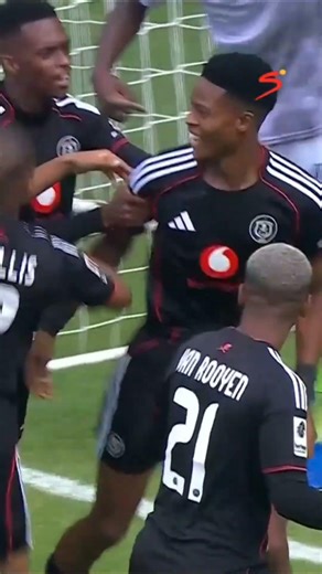 Mofokeng with a great assist ⚽️🔥👌 #football #bucaneer ☠️#orlandopirates