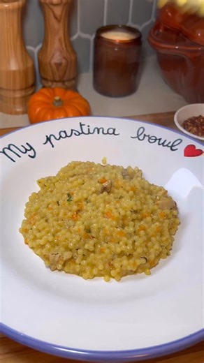 Chicken Noodle Soup Pastina ✨🍂 The perfect thing to make when you’re craving chicken noodle soup, but don’t feel like cooking an entire pot! Ingredients below — full recipe in my bio! 1–2 tbsp unsalted butter ½ tbsp extra virgin olive oil 1 chicken breast or 1–2 thighs, seasoned with salt pepper garlic powder 1/2 small onion, finely diced (or blended) 1 small carrot, finely diced (or blended) 1 celery stalk, finely diced (or blended) ½ tsp dried thyme ½ tsp red pepper flakes ¼ tsp turmeric (opt