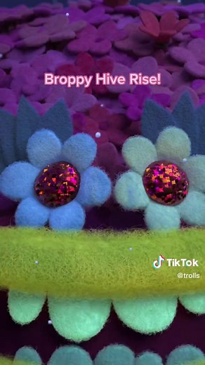 Branch Giggle Compilation | DreamWorks Trolls Funny Moments