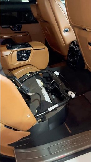 2016 Jaguar XJ(X351) 3.0L AJTD V6 D How to remove base rear seats within molded headrest features