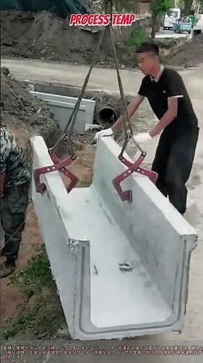 重機とプロの技！プリキャストU字溝の正確な配置作業 #worker #process #machinery #infrastructure #excavator