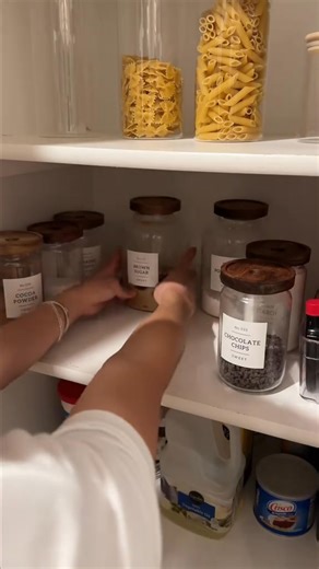 My nighttime routine is my “me time” for sure! ⭐️🌚🪴🖤 #cleantok #nightdoneright #realisticcleaningmotivation #cleaningtipstostaymotivated #cleaningsatisfyinghouse | Mynster