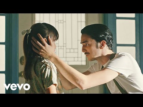 half·alive - RUNAWAY (Official Video)