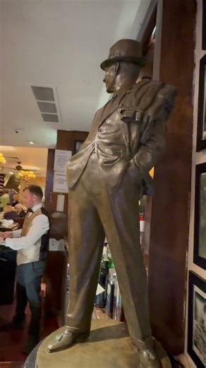 Patsy's Frank Sinatra Statue #shorts