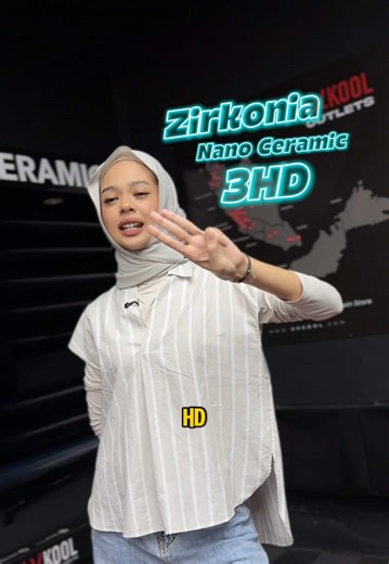 Zirconia nano ceramic 3HD • Teknologi nano ceramic berkelas tinggi, Dengan menggunakan partikel nano zirkonia dalam film ni menjadikan ia sebagai penebat haba yg berprestasi tinggi •Bukan itu je, dengan teknologi terbaru ni kereta jadi lebih cepat sejuk sebab kurang konduktiviti haba dan cepat lepaskan haba #automotive #uvkool #cardetailing #tintedkereta #coatingkereta