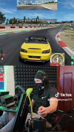 Mastering Manual Gear Changes in Assetto Corsa