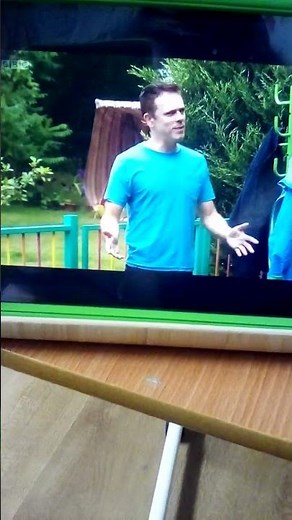 Show Me Show Me Series 5 Episode 6 Front Doors and Paths Counting Cobbles clip