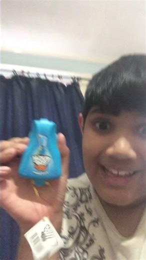 Trying Some Push Pop Flip Raspberry ( Very Nice)