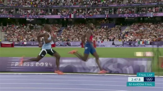 Wilson sets record in the indoor 400m