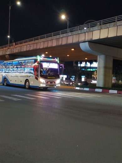 Idol chăm xe: Tân Niên Limousine | Xế khách Tân Niên chăm sóc xe