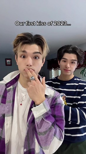 Cegielski Twins First Kiss Challenge with Girlfriends