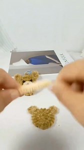 869K views · 18K reactions | Kawat bulu mercy juga ready gaaes.... Polos 18.000/100 btg, 10.000/50 btg dan 5.000/25 btg Glitter 16.000/50 btgdan 10.000/25 btg Pjg-/+ 30 cm Bisa dipesan disini https://shopee.co.id/prilyaolshop Atau pesan via wa.me/6282135971721 Atau 081211212566 #inspirasi #pipecleanerflowerstutorial #tutorial #handmade #diy #diycraft #kerajinantangan #jualkawatbulumercy #pipecleaners #chenille #fuzzywire | Lilik Rusmiati | Facebook