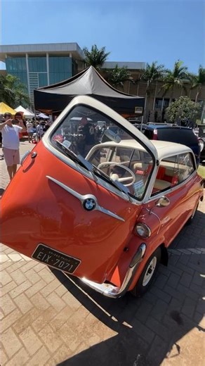 Have You Ever Seen This Car? Ultra-Rare BMW 600 in Brazil! 😱🔥