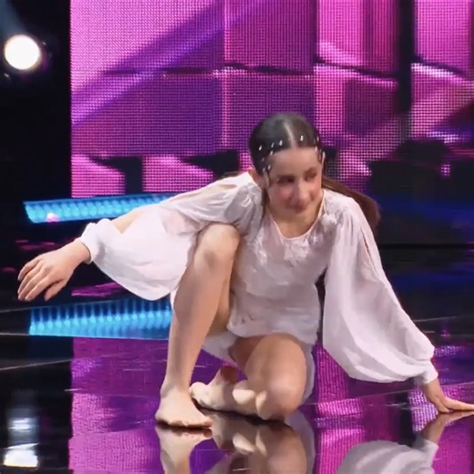 Stunning Contemporary Dance! | Kids Got Talent