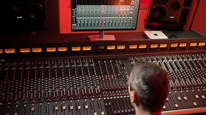 Russ Cottier explains why you should be mixing in-context and the analog console-inspired workflow of Mixbus 10! 🤯 🎛️ Watch the full Mixbus deep-dive on the Harrison YouTube channel: https://youtu.be/gEfWIbXjpiI This holiday season, celebrate 15 Years of our unique analog console-inspired DAW, Mixbus 10 for ONLY $15.00 (Usually $129.99). https://bit.ly/3Z177Mh Or get Mixbus 10 Pro complete with Dolby Atmos mixing tools & SSL 9000J EQ, bundled with two premium SSL Native plug-ins FlexVerb & X-V