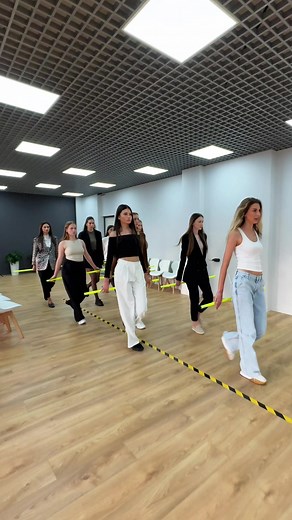 Te-ai gândit vreodată să-ți îmbunătățești mersul pe podium? 🌟 La Adi Academy, te așteptăm cu brațele deschise! 🤗 Prin exerciții practice și tehnici aplicabile instant, îți vei transforma mersul și postura în doar câteva ore! 🚶‍♂️✨ Hai să facem această schimbare împreună! Contactează-ne și descoperă o nouă versiune a ta! 📲 Te-ai gândit vreodată să-ți îmbunătățești mersul pe podium? 🌟 La Adi Academy, te așteptăm cu brațele deschise! 🤗 Prin exerciții practice și tehnici aplicabile instant, îț