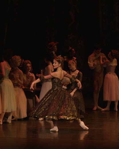 "This revival of Manon is not to be missed " — Limelight Sir Kenneth MacMillan's Manon has returned to the Sydney Opera House stage! Book now before the season closes on 17 May: https://bit.ly/3YiBmhW Benedicte Bemet Music: Opera Australia Orchestra conducted by Jonathan Lo | The Australian Ballet