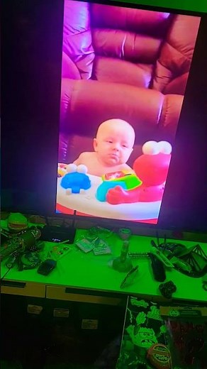 elmo makes baby cry 😆