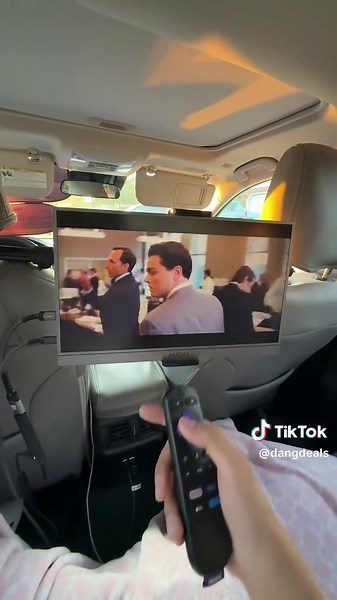 ARZOPA Portable Monitor Sale: Best Dual & Backseat Movie Deals