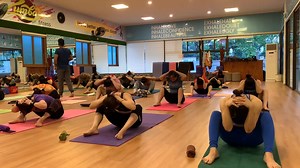 15 mint. core yoga workout | Master Yoga