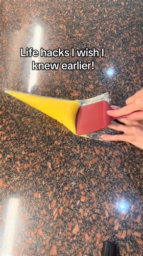 Smart Home Picks on Instagram: "Holiday charm starts with the smallest details—these decorated pinecones are too cute to skip ✨ Get everything you need in my link 🤎 #christmas #christmasgift #burrbasket #holidaygifts #giftidea #DIY #crafting #diy #handmadewithlove #usa #usareels #chicago #losangles #newyork"