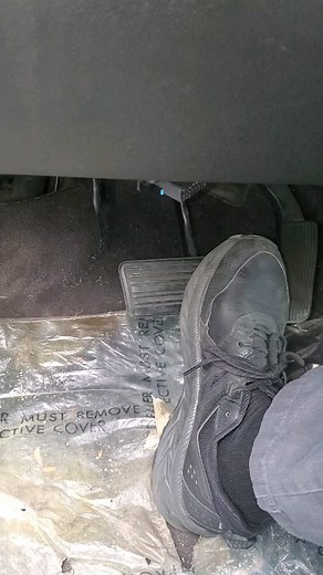 How brakes work. #brakes #asetests #handsonlearning #sftec_auto #cars #brakepads #pickup | South Florida Technical Training