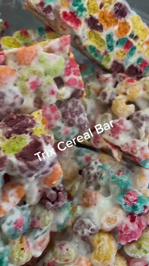 Trix Cereal Bar #trix #cereal #breakfast #snack #snacks #cerealbars #cerealbars🔥😉 #cerealbarslover #fire #delicous #deliciousfood #trix #newyorkcity #dessert