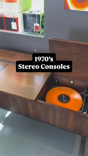 Before the rise of separate components, stereo lived inside the furniture. In the 1970s, the hi-fi console embodied another vision of home audio a seamless union of engineering and interior design. A turntable under a hinged lid, an analog tuner, integrated amplification, and loudspeakers housed in teak, walnut, or mahogany cabinetry. Each element formed a coherent system, tuned as much for tonal balance as for visual harmony with the living room. Manufacturers pursued their own philosophies: Gr