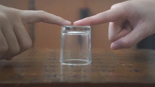 ทีมที่ 8) เรื่อง ผีในตัวฉัน — ทีม อย่าให้(ผี)ต้องสอน เคยไหม…สมาธิสั้น หงุดหงิด คุมตัวเองยาก เหมือนโดนของ? 👻📱 ทีมอย่าให้(ผี)ต้องสอน ชวนดูว่า “หน้าจอ” อาจเป็นตัวการ และวิธีลดเวลาเล่นมือถือแบบทำได้จริง คืนนี้ลองวางมือถือก่อนนอน 30 นาทีไหมครับ Siriraj Health Education Hackathon 2026 🙌 #SirirajHealthEducationHackathon2026 #SiMED #HealthEd #เยาวชนสร้างสื่อสุขภาพ #คลิปสั้นสุขภาพ | อายุรศาสตร์ศิริราช SIMED