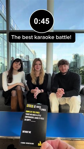 For all music lovers! 🎶 #musicgame #boardgame #gamenight #girlsnight #karaoke #music #musiclovers #usa #usagames #winenight #partygame #usapartygames #uspartygames #collegepartygames #collegegames #drinkinggames