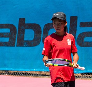 Tennis Etudes: an intense sports and school project