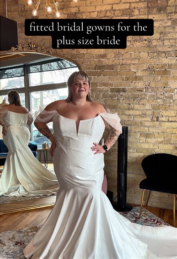 Fitted Wedding Dresses for Curvy Brides