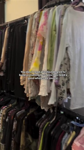 You need a good eye, a bit of curiosity, and the right place to source inventory. That’s where Fleek comes in, connecting resellers with vintage wholesale suppliers from around the world. Download the Fleek app and start building your resale business today 📲💼 #fleek #resellerlife #vintagewholesale #sidehustle #resellingbusiness #secondhandfashion #vintedreseller #depopreseller