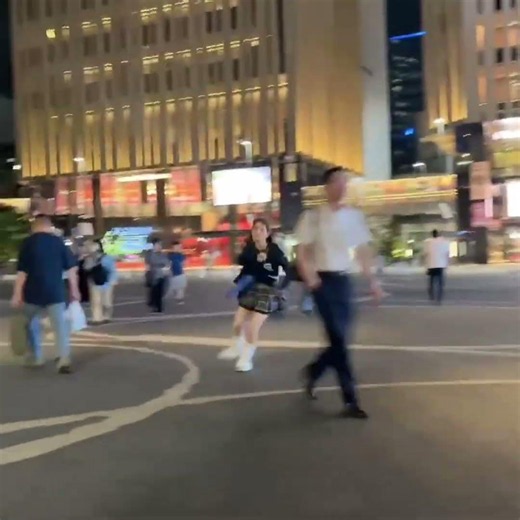 脅威の全力疾走