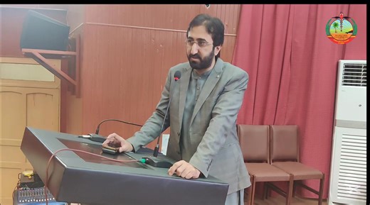 Royal College of Physicians of Edinburgh (RCPE) Evening Medical Update on "Pain Management" successfully concluded today at GMC, D.I. Khan under the supervision of Dean/Chief Executive Prof. Dr. Naseem Saba. The event featured distinguished speakers Dr. Fiona Finlay, Professor Sailesh Mishra, and Dr. Helen Cohen, addressing palliative care, chronic pain, and psychological aspects of pain, aligned with the IMT curriculum. Gratitude to the EMU coordinators and participants for ensuring a productiv