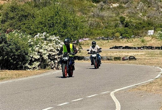 Μαθήματα οδήγησης για αναβάτες KTM | Flash