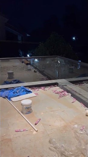 12mm tuff saint Gobain glass bottom 37/100 ￼￼top 40/40 colour mat black