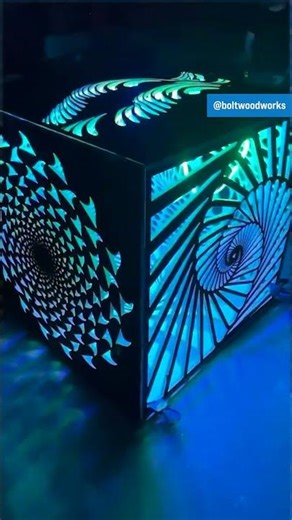 Wait for it... this hypnotic cube by @boltwoodworks is absolutely incredible.