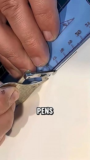 This 1920s Pen Draws Perfect Dotted Lines Automatically