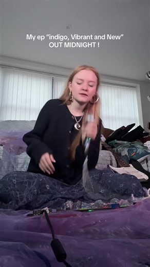 I can’t believe it’s here ! Pls give it a listen ! It’s my whole soul #pixiemccann #looppedal #originalsong