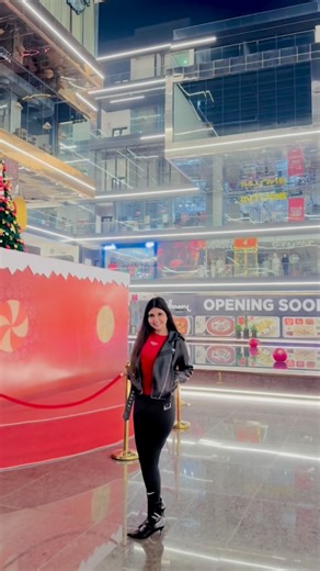 SONIYA DHARIWAL on Instagram: "@amanraj_music"