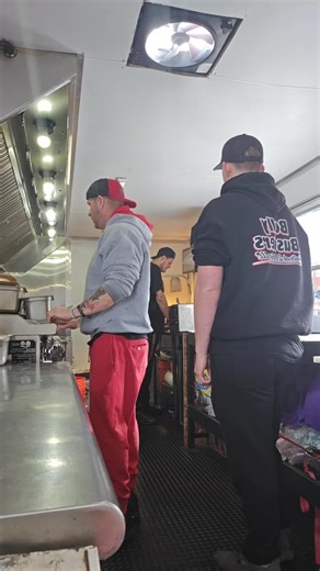Belly Busters feeling GROOVY🤪🍔🤣❤️ #fyp #indiandance #india #dancing #foodtrucklife @crazywalt09 @🇺🇸Damien Quarry 🇺🇸 @thefoxgame1920
